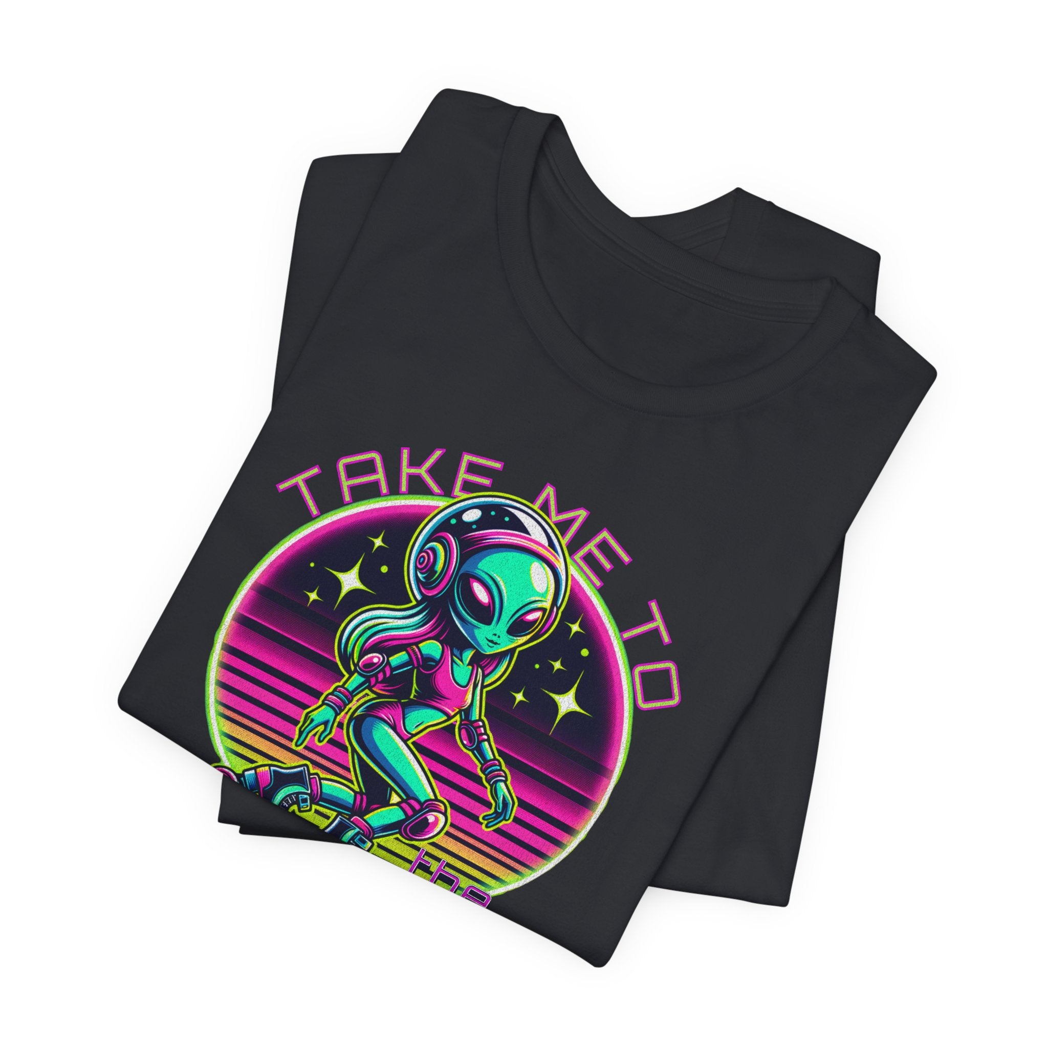 Alien 80s Roller Skate T-Shirt, Fun Graphic Tee, Eighties t-shirt, Retro Vibes, Skater Shirt, Alien Lover Top